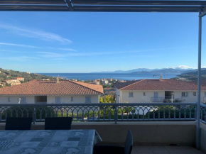 T2 clim 54m2, 17m2 de terrasse très belle vue mer